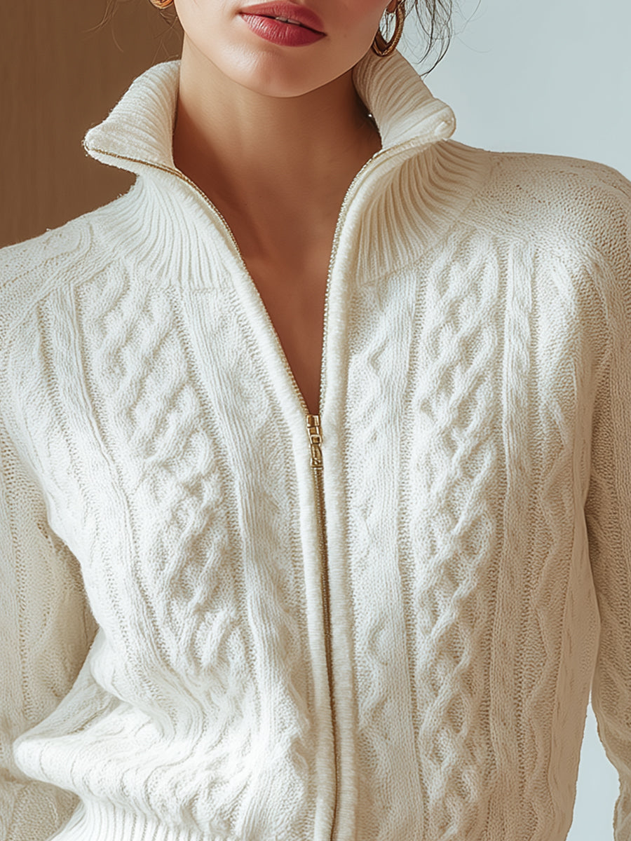 Λευκή πλεκτή ζακέτα με φερμουάρ (cable-knit)