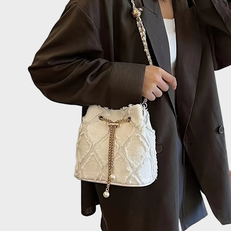 Capri Τσάντα Bucket με Πέρλες και Ξέφτια (Pearl Frayed Bucket Bag)